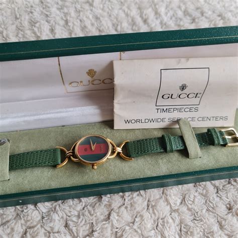 Vintage Gucci 6000L Gold Plated Bangle Band Women's Watch